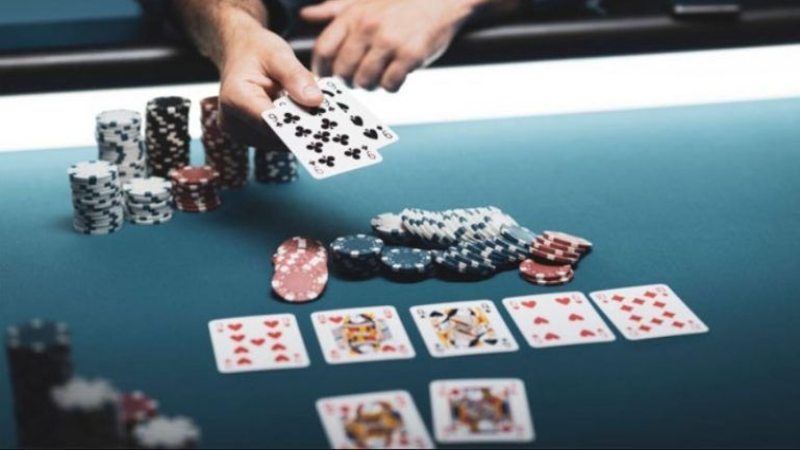 Cần hiểu thuật ngữ trong game